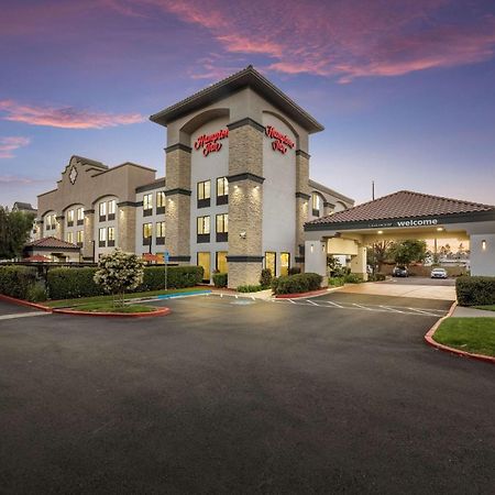 Hampton Inn Oakland-Хейуърд Екстериор снимка