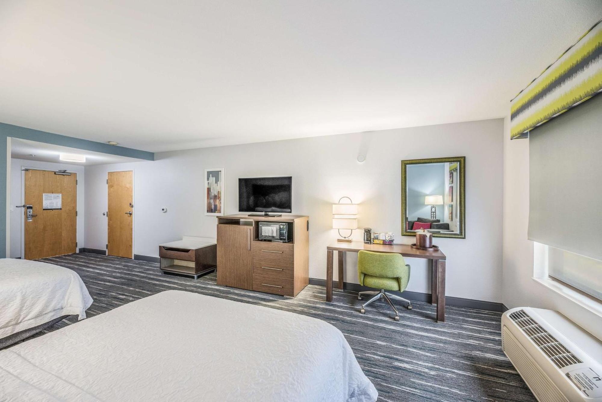 Hampton Inn Oakland-Хейуърд Екстериор снимка