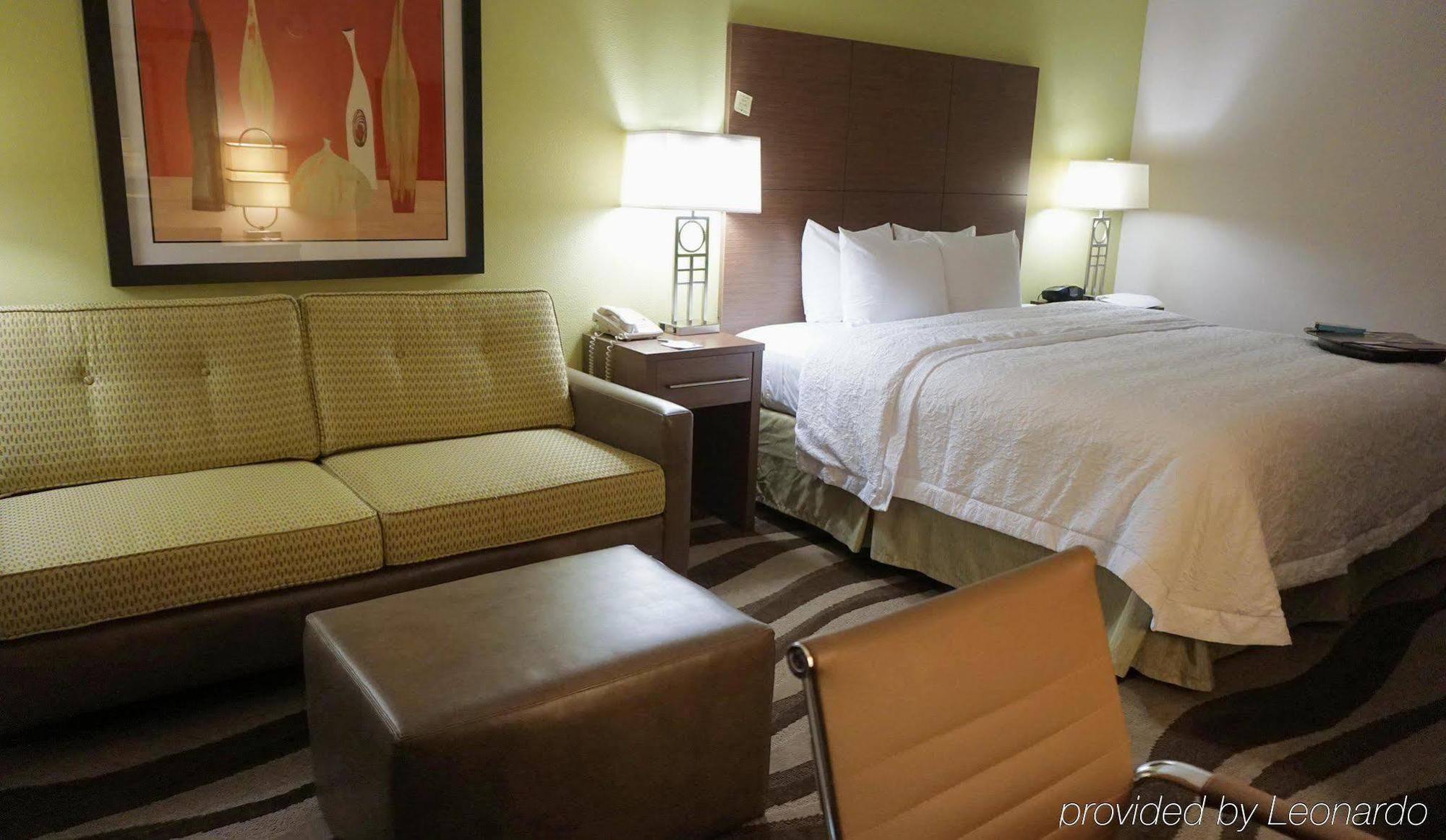 Hampton Inn Oakland-Хейуърд Екстериор снимка